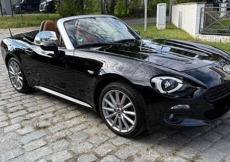 Fiat 124 Spider 1.4 MultiAir Turbo Lusso Automatik