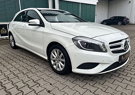 Mercedes-Benz A 180 BlueEfficiency Navi*PDC*Bi-Xenon*Garantie*