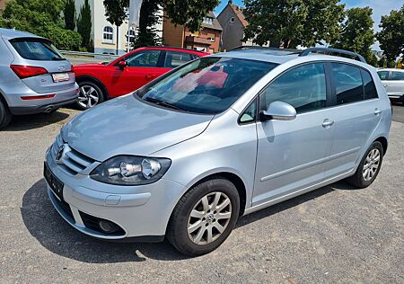 VW Golf Volkswagen Plus V Comfortline*PDC*Pano*AHK*Scheckheft*