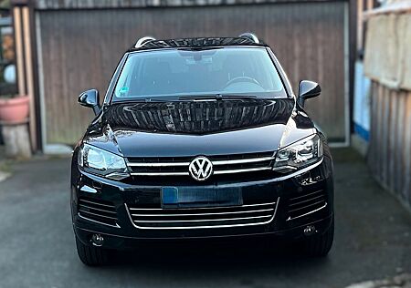 VW Touareg Volkswagen 3.0 V6 TDI Tiptronic BlueMotion Tech...
