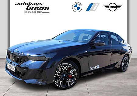 BMW i5 eDrive40 Limo M Sportpaket Glasdach Anhäng