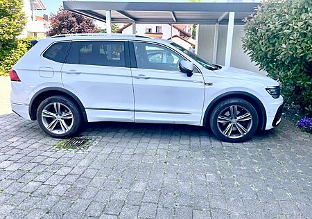 VW Tiguan Allspace Volkswagen 2.0 TSI 162kW DSG 4MOTION Highli