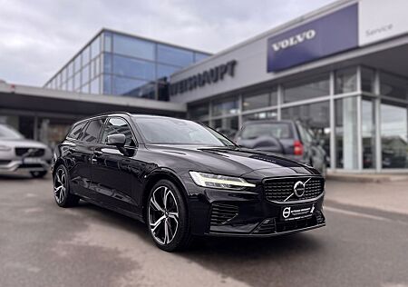 Volvo V60 T8*Plus Dark*AWD*Licht-Winter-Paket*AHK*MJ23