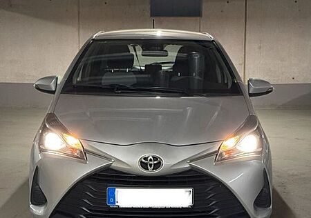 Toyota Yaris 1,0-l-VVT-i Comfort Comfort
