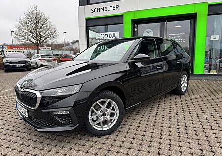 Skoda Scala Selection 8-fachAlu bereift+Navi+MatrixLED