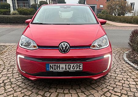 VW e-up! Volkswagen e-up! Style Plus e-up! HERTELER GARANTIE