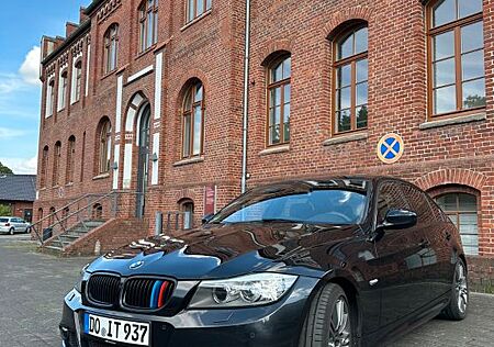 BMW 318i Edition Sport Edition Sport