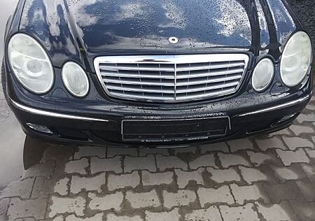 Mercedes-Benz E 320 ELEGANCE