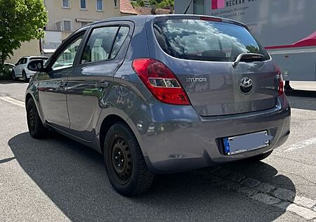Hyundai i20 1.4 Comfort Comfort - TÜV, sofort verfügbar