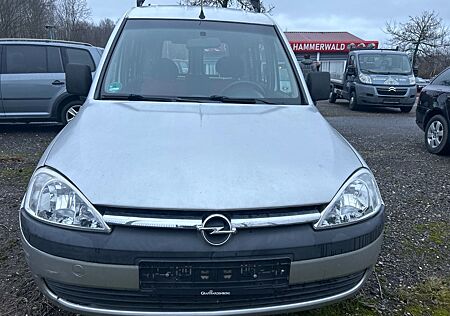 Opel Combo 1.6 ,5-Sitzer, Klimaanlage