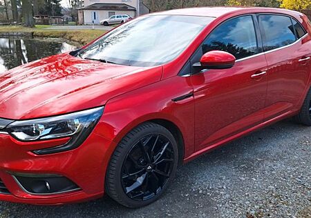 Renault Megane ENERGY TCe 100 Experience Experience