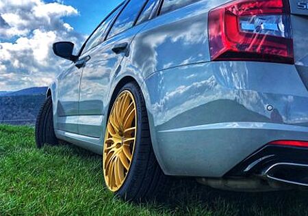 Skoda Octavia 2.0 TSI RS Combi RS