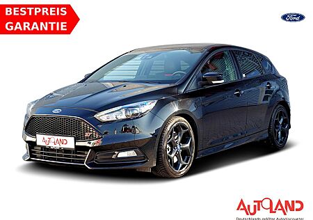 Ford Focus ST 2.0 EcoBoost Bi-Xenon Sitzheizung PDC