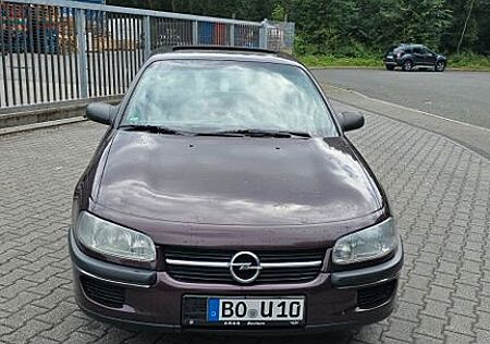 Opel Omega 2.0 16V Limousine
