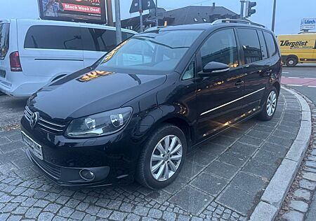 VW Touran Volkswagen Highline BMT*Klimaautomatik*PDC*
