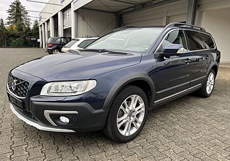 Volvo XC 70 XC70 Summum AWD*Top Ausstattung*integr.Kindersit