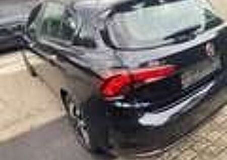 Fiat Tipo 1.3 MultiJet MIRROR MIRROR
