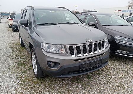 Jeep Compass 2.2 CRD Limited ,Leder Klima,6 Gang