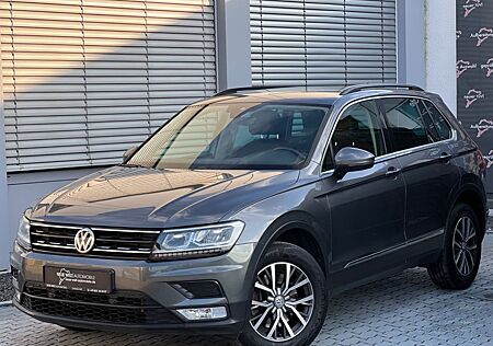 VW Tiguan Volkswagen 4Motion/Leder/Navi/ACC+Lane/SHZ/LED-S/CD