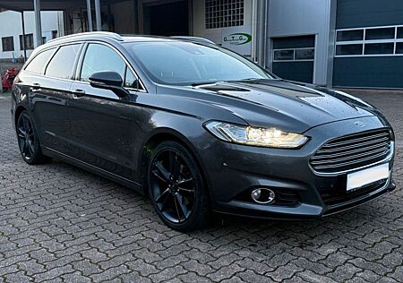 Ford Mondeo Turnier Titanium Automatik Navi Leder Kam