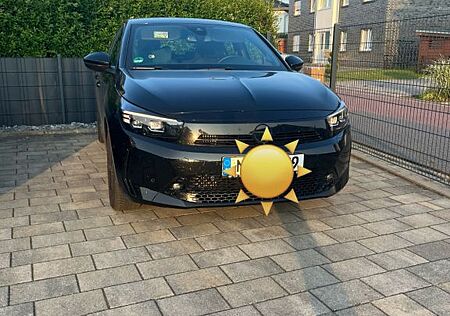 Opel Corsa GS Line Matrix Licht Allwetter Reifen