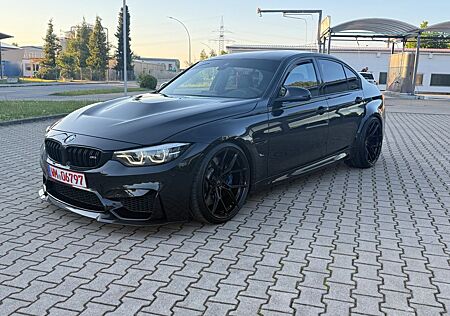 BMW M3 CS