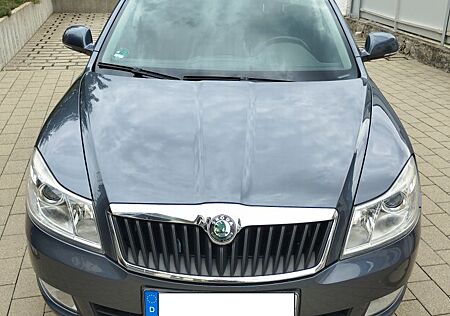 Skoda Octavia Combi 1.4 TSI Elegance TÜV bis 12/26