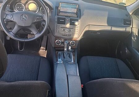 Mercedes-Benz C 350 CGI BlueEFFICIENCY AVANTGARDE Aut. AVA...