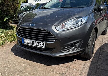 Ford Fiesta 1,5 TDCi 70kW Titanium Titanium