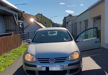 VW Golf Volkswagen 1.4 Trendline Trendline