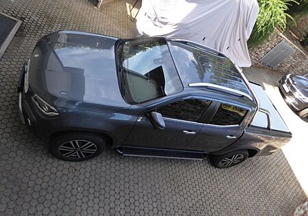 Mercedes-Benz X 250