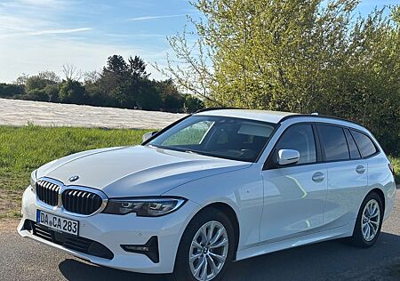 BMW 318d Touring Advantage Advantage