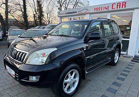 Toyota Land Cruiser 3.0 D-4D Sol*Tüv