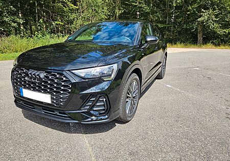 Audi Q3 40 TFSI quattro S tronic S line
