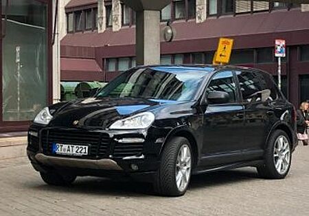 Porsche Cayenne GTS Design Edition 3 ...