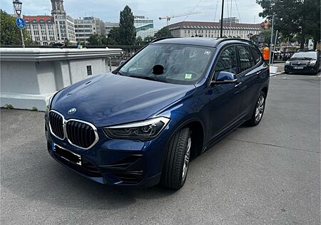 BMW X1 sDrive18i, Gepflegter Kompakt-SUV