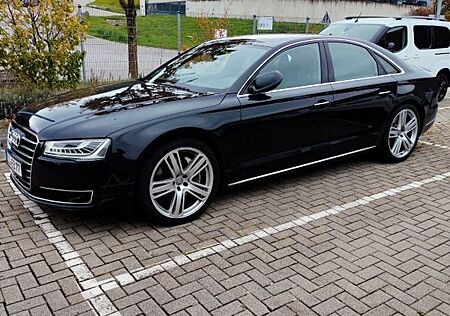 Audi A8 4.2 TDI LED STHZ 360°