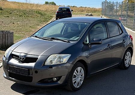 Toyota Auris 1.6 *KLIMA*START/STOPP*EURO.4*AHK*TEMPOMAT