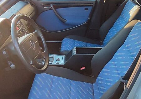 Mercedes-Benz 200 C Kompressor