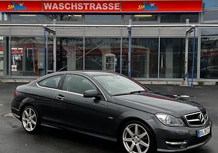 Mercedes-Benz 220 C220 CDI AMG Coupe Automatik 7G Tronic