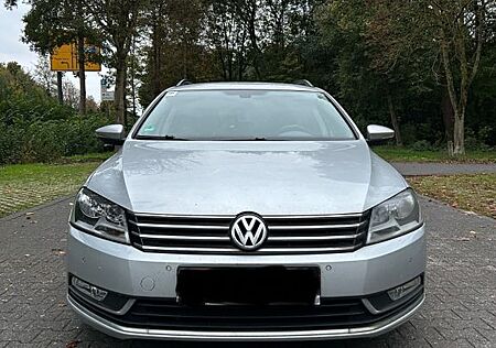 VW Passat Variant gebraucht kaufen VW Passat Variant Volkswagen 2.0 BlueTDI Comfortline Varia...
