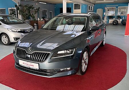 Skoda Superb Combi Style 4x4 Automatik AHK STHZ NAVI