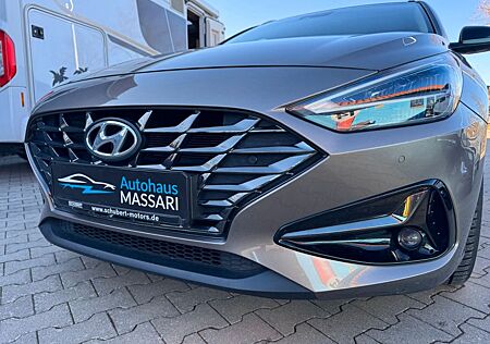 Hyundai i30 1.0 SW EDITITION + Standheizung, Anhängerkup