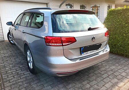 VW Passat Variant Volkswagen 1.4 TSI Trendline Variant Tre...