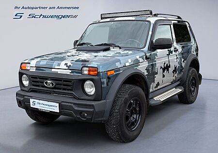 Lada Andere