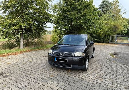 Audi A2 gebraucht kaufen Audi A2 1.4 - 75 PS TÜV bis 10/26