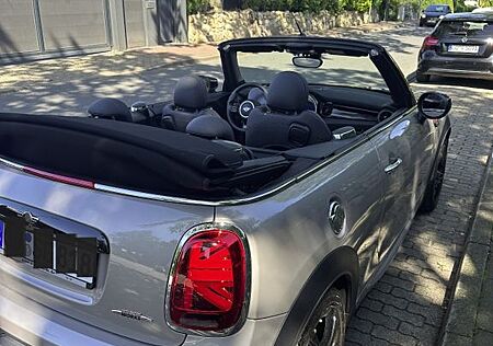 Mini John Cooper Works Cabrio JCW Cabrio JCW Trim...