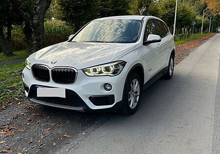 BMW X1 xDrive18d LED/LEDER/ALLRAD