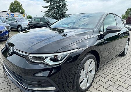 VW Golf Volkswagen Lim 1.5eTSI Style AHK StHeizung PDC Navi