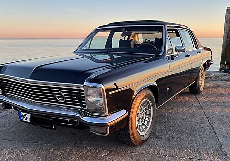 Opel Diplomat -B V8